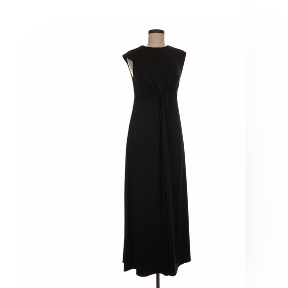 Old Navy Dresses & Skirts - Old Navy Occasions Black Sleeveless Dress